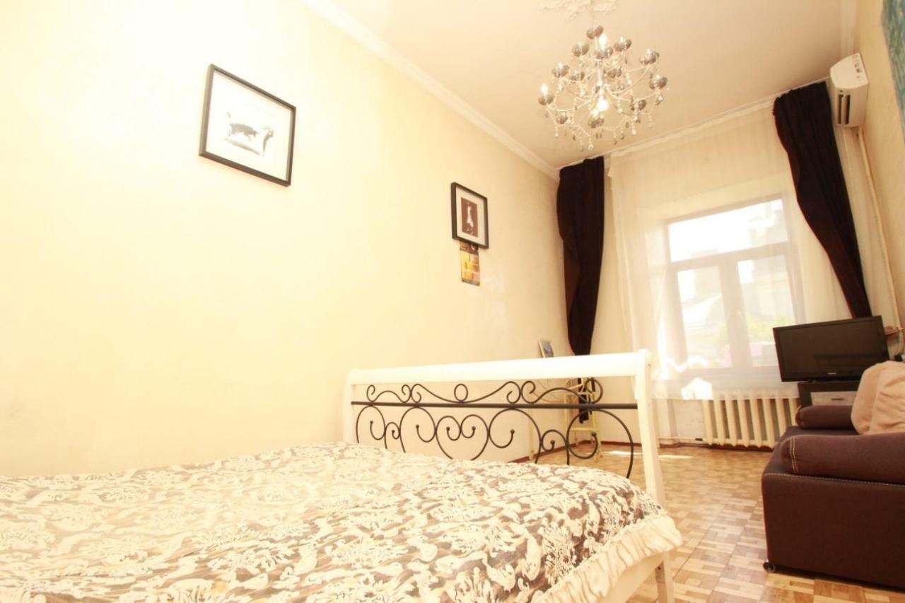 Apartmens Near Opera House Apartment Одеса Стая снимка